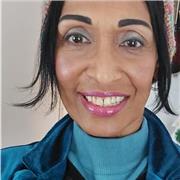 An experienced English tutor with BA hons degree